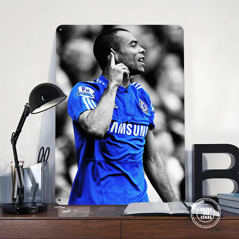 Ashley Cole in Chelsea Jersey  - Retro Gaming Jersey recension och pris